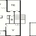 5 Person On A In Apartmán